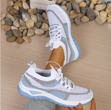 Nerina lightweight comfort sneakers